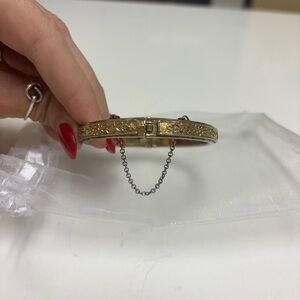 Beautiful vintage two tone bracelet